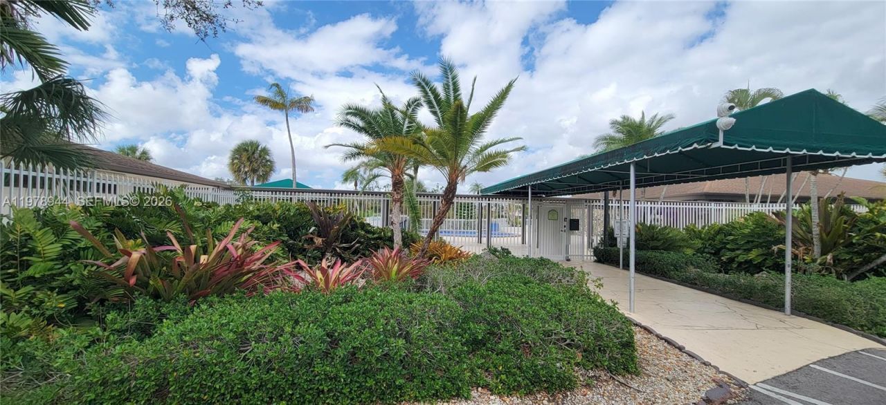 11396 SW 65th St, Miami, FL 33173 Photo