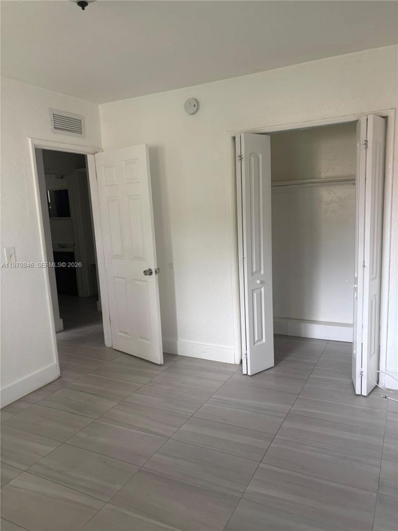 1170 NW 90th St , Unit 1170, Miami, FL 33150 Photo