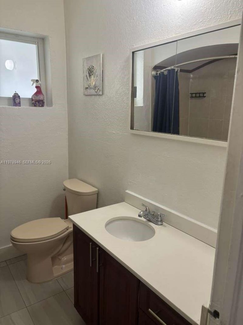 1170 NW 90th St , Unit 1170, Miami, FL 33150 Photo