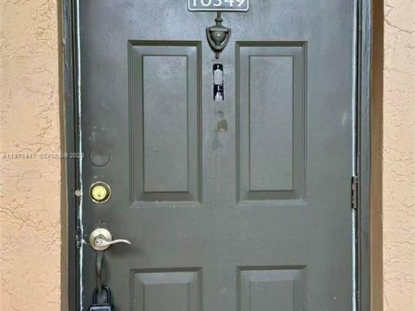 10349 NW 8th St , Unit 106, Pembroke Pines, FL 33026