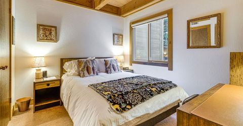 5030 Gold Bend, Truckee, CA 96161 Photo