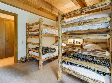 5030 Gold Bend, Truckee, CA 96161 Photo