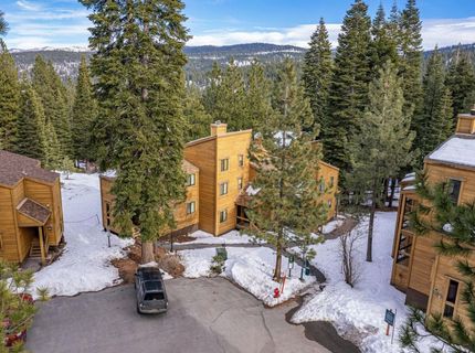5030 Gold Bend, Truckee, CA 96161 Photo