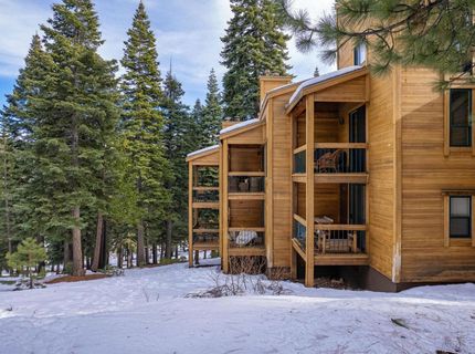 5030 Gold Bend, Truckee, CA 96161 Photo