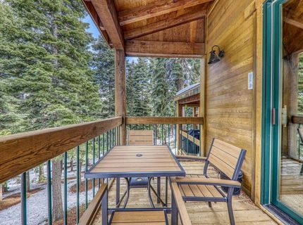 5030 Gold Bend, Truckee, CA 96161 Photo