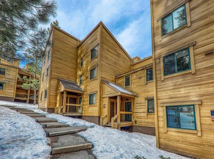5030 Gold Bend, Truckee, CA 96161 Photo