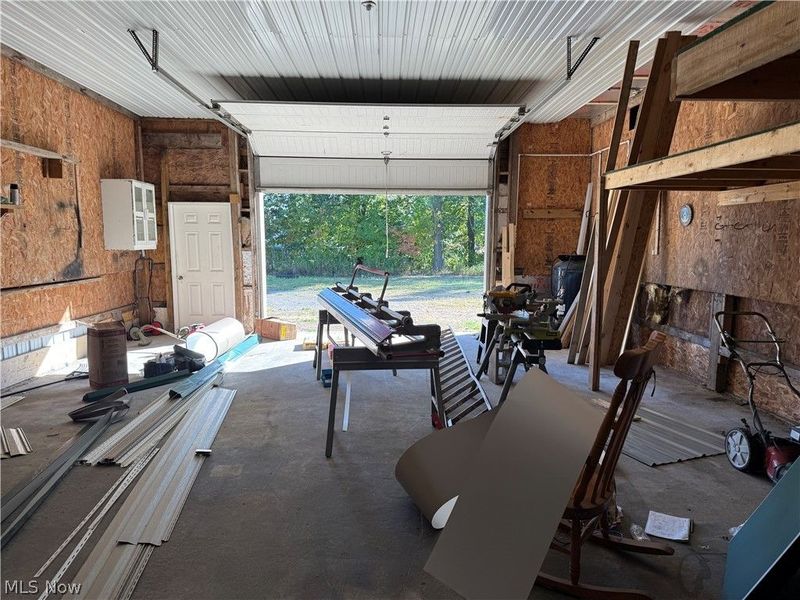 1939 Waterford Road, East Palestine, OH 44413 Photo 22