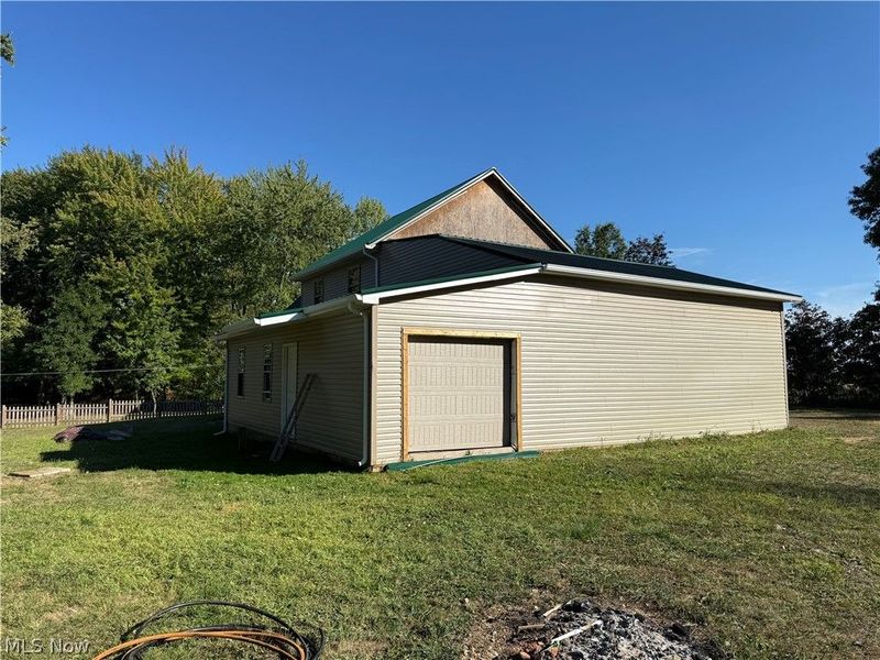 1939 Waterford Road, East Palestine, OH 44413 Photo 7