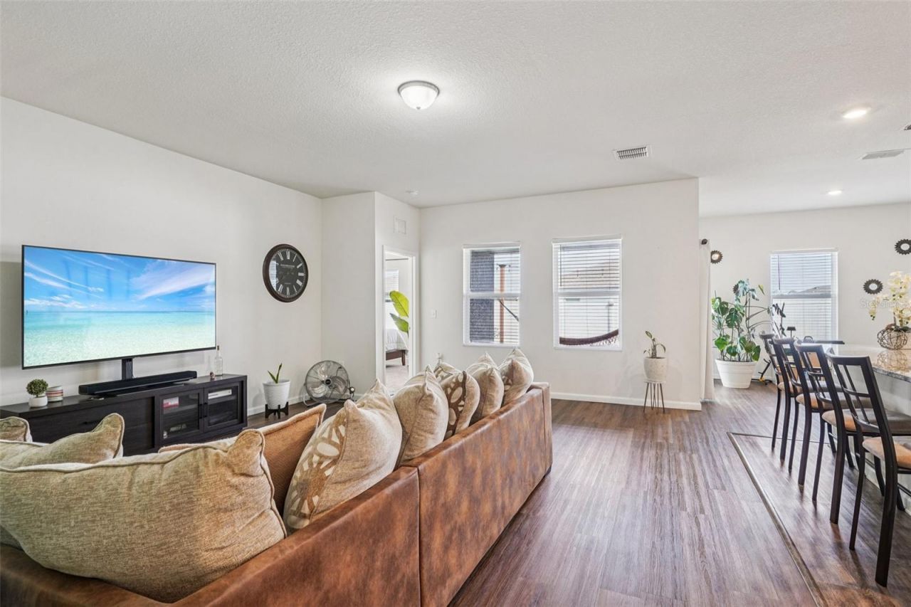 3522 Fernanda Drive , Deltona, FL 32738 Photo