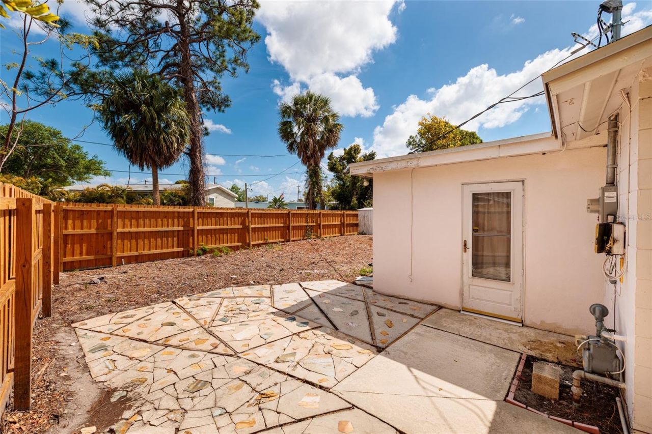 3595 79th Street N, Saint Petersburg, FL 33710 Photo