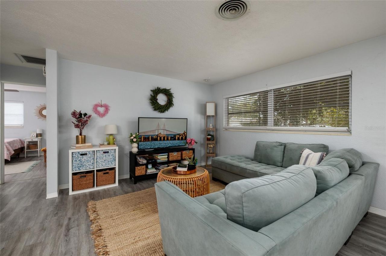 3595 79th Street N, Saint Petersburg, FL 33710 Photo