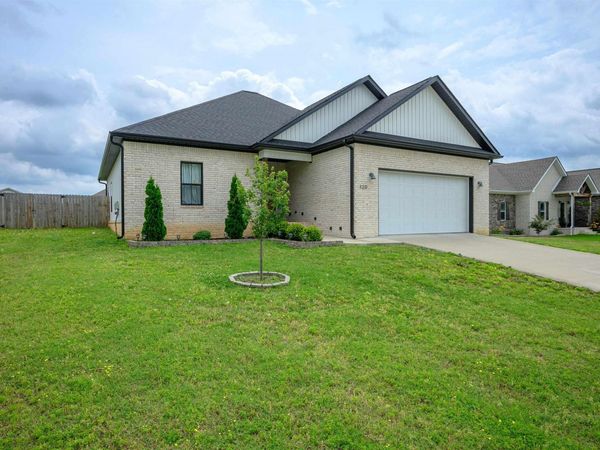 120 Sarah Grace, Batesville, AR 72501