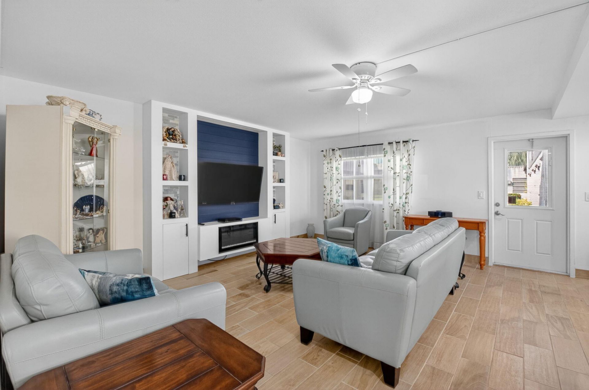 60 Brittany, Unit B, Delray Beach, FL 33446 Photo