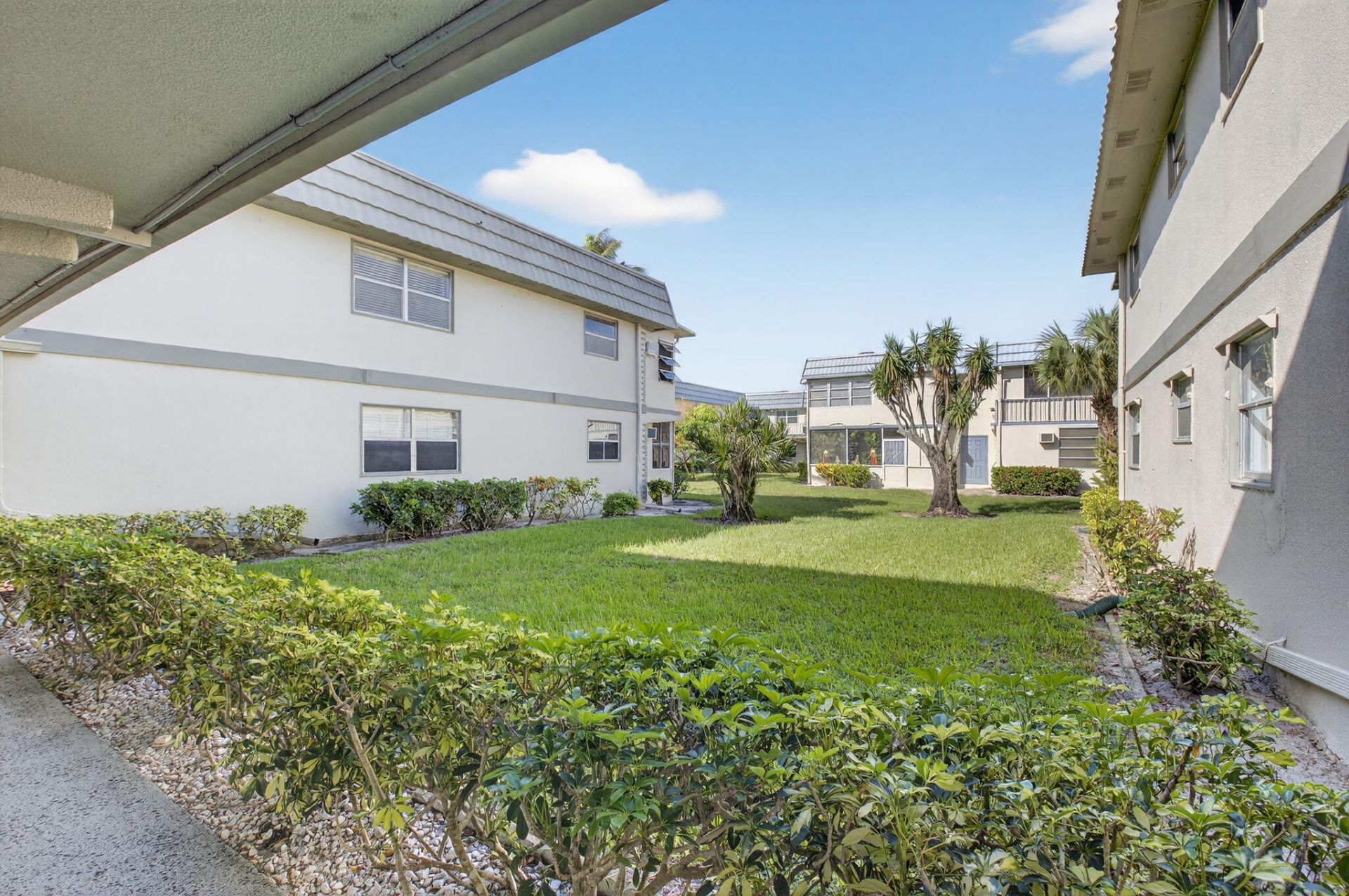 60 Brittany, Unit B, Delray Beach, FL 33446 Photo