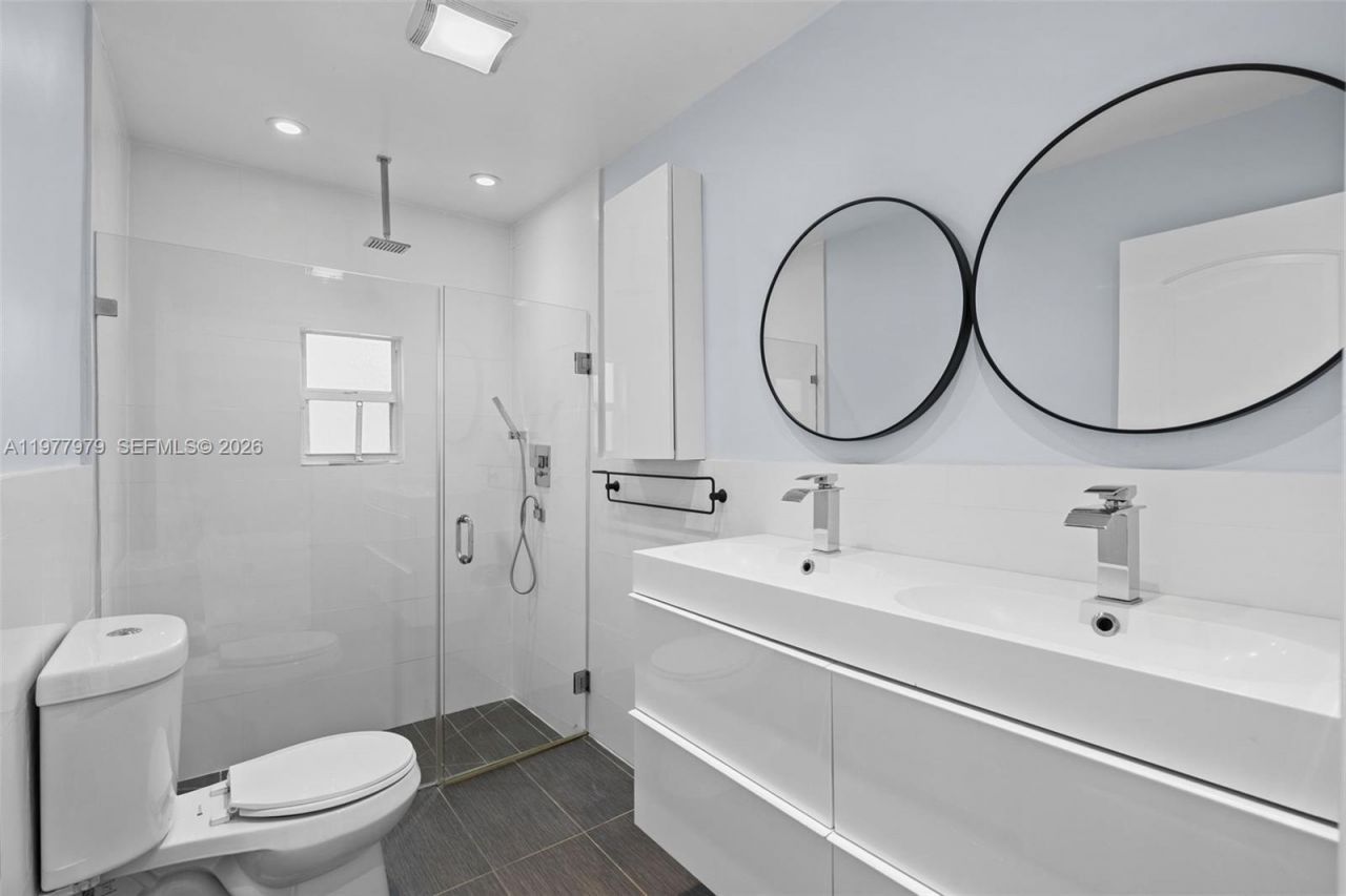 1519 Biarritz Dr (avail Asap), Miami Beach, FL 33141 Photo