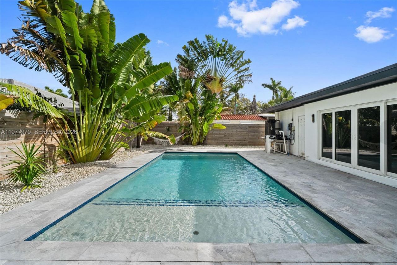 1519 Biarritz Dr (avail Asap), Miami Beach, FL 33141 Photo