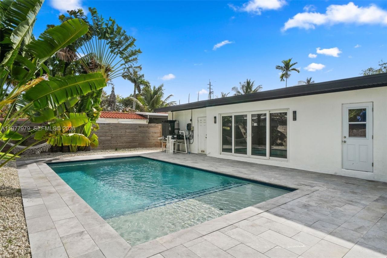 1519 Biarritz Dr (avail Asap), Miami Beach, FL 33141 Photo