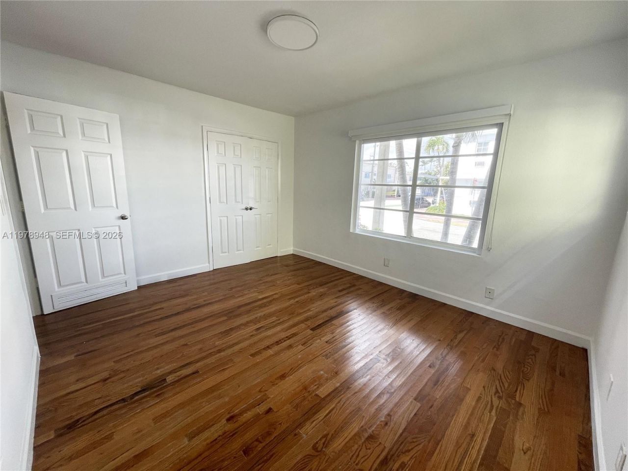 8345 Byron Ave, Unit 1, Miami Beach, FL 33141 Photo