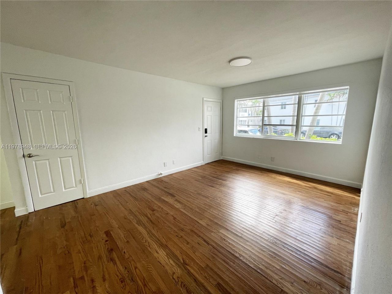 8345 Byron Ave, Unit 1, Miami Beach, FL 33141 Photo