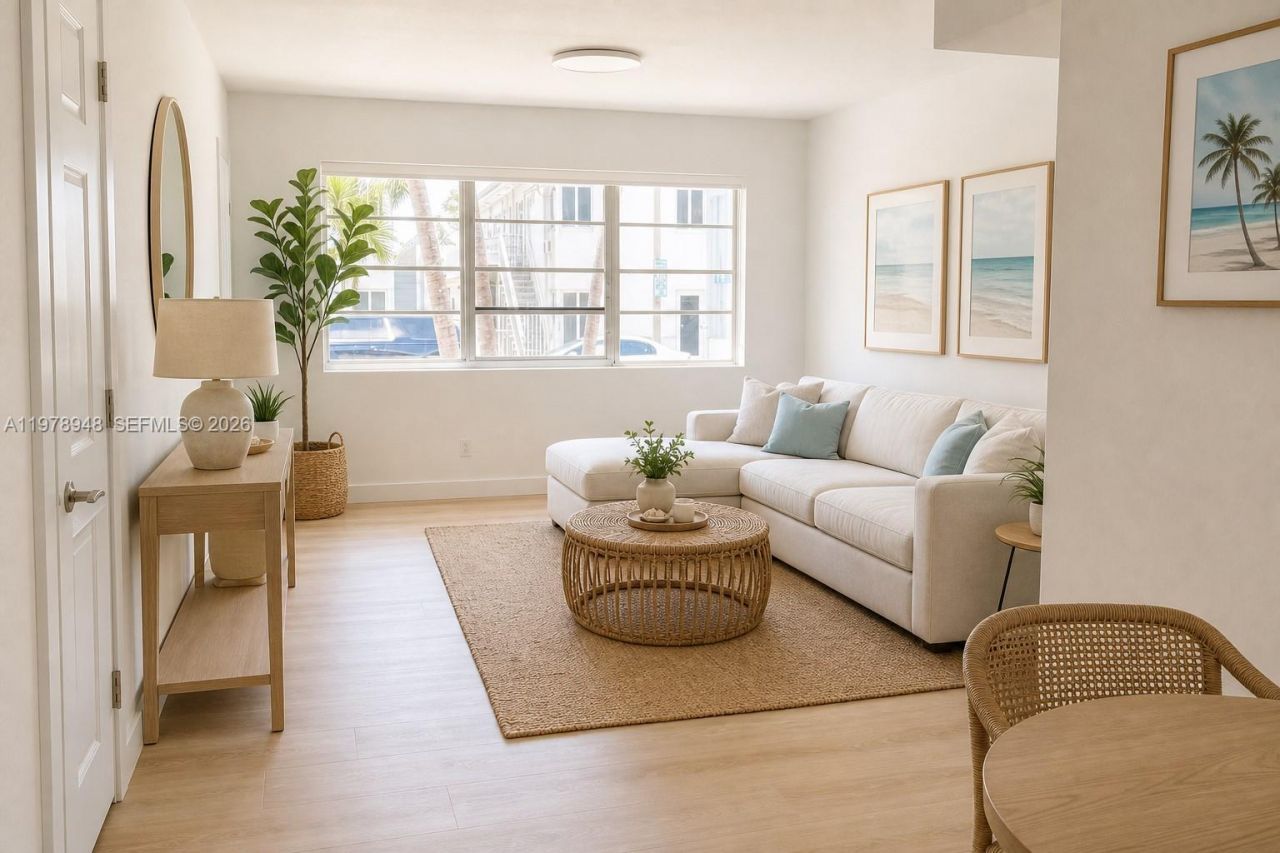 8345 Byron Ave, Unit 1, Miami Beach, FL 33141 Photo