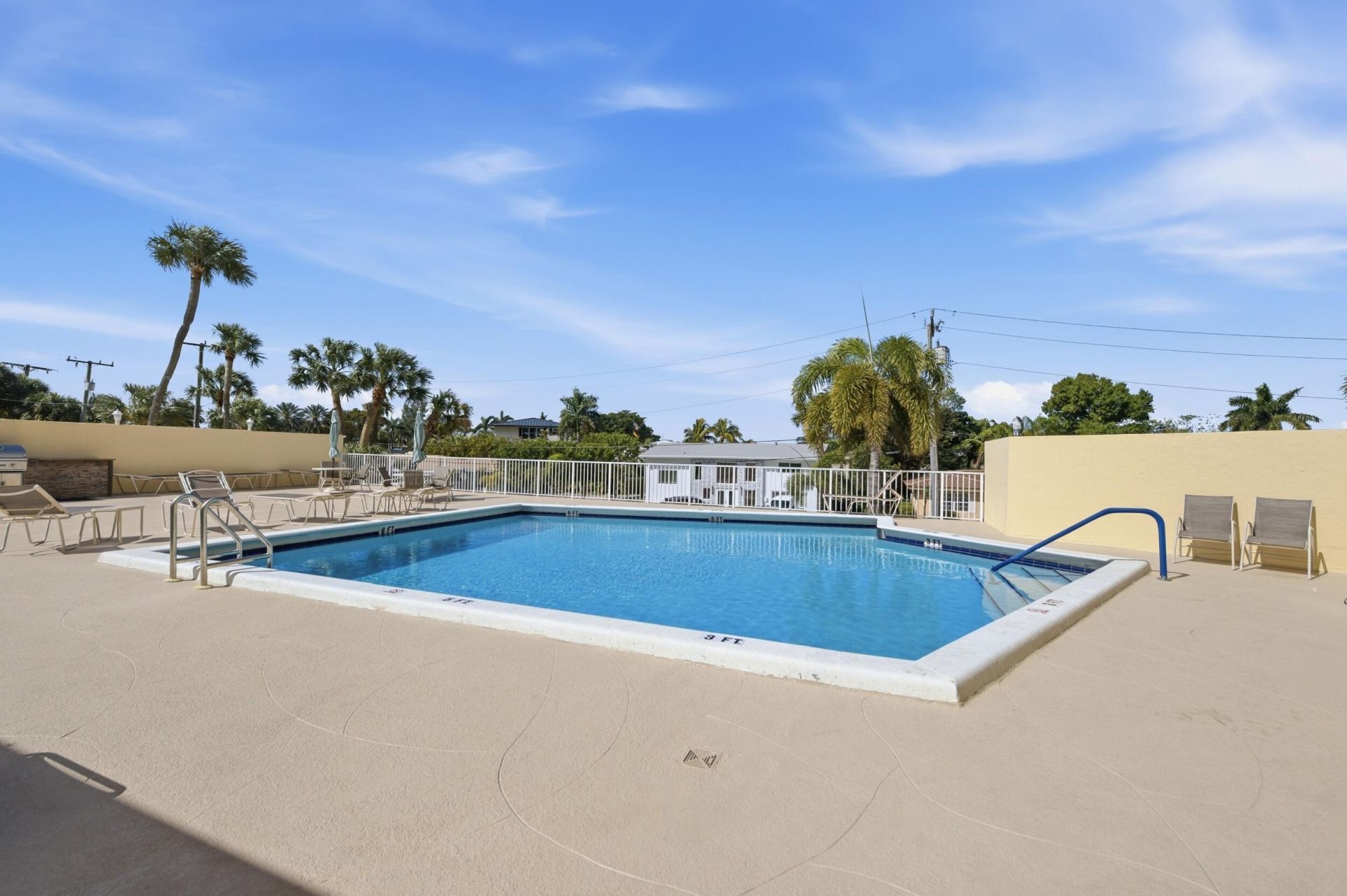 1200 Hibiscus Avenue, Unit 1107, Pompano Beach, FL 33062 Photo