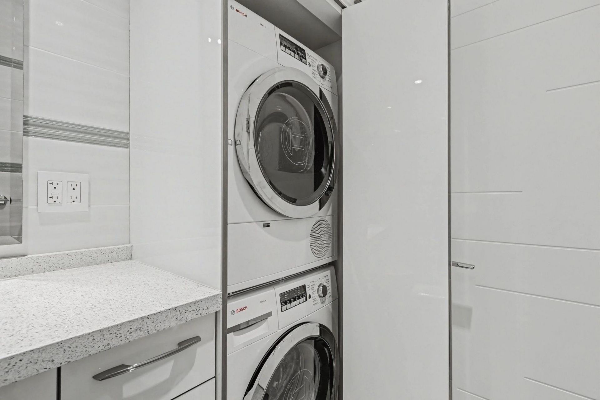 3725 S Ocean Drive, Unit PH6, Hollywood, FL 33019 Photo