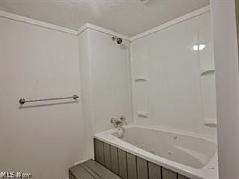 1417 Harrisburg Road NE, Canton, OH 44705 Photo 25