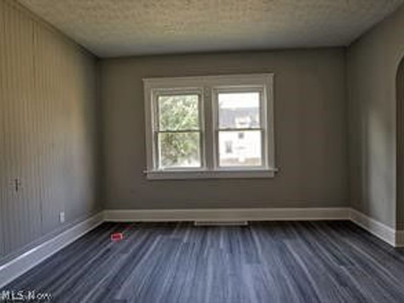 1417 Harrisburg Road NE, Canton, OH 44705 Photo 5