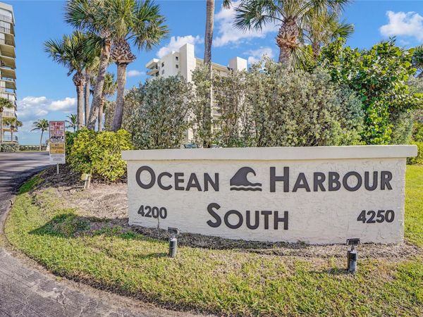 4200 N Highway A1a, Unit 1112, Hutchinson Island, FL 34949