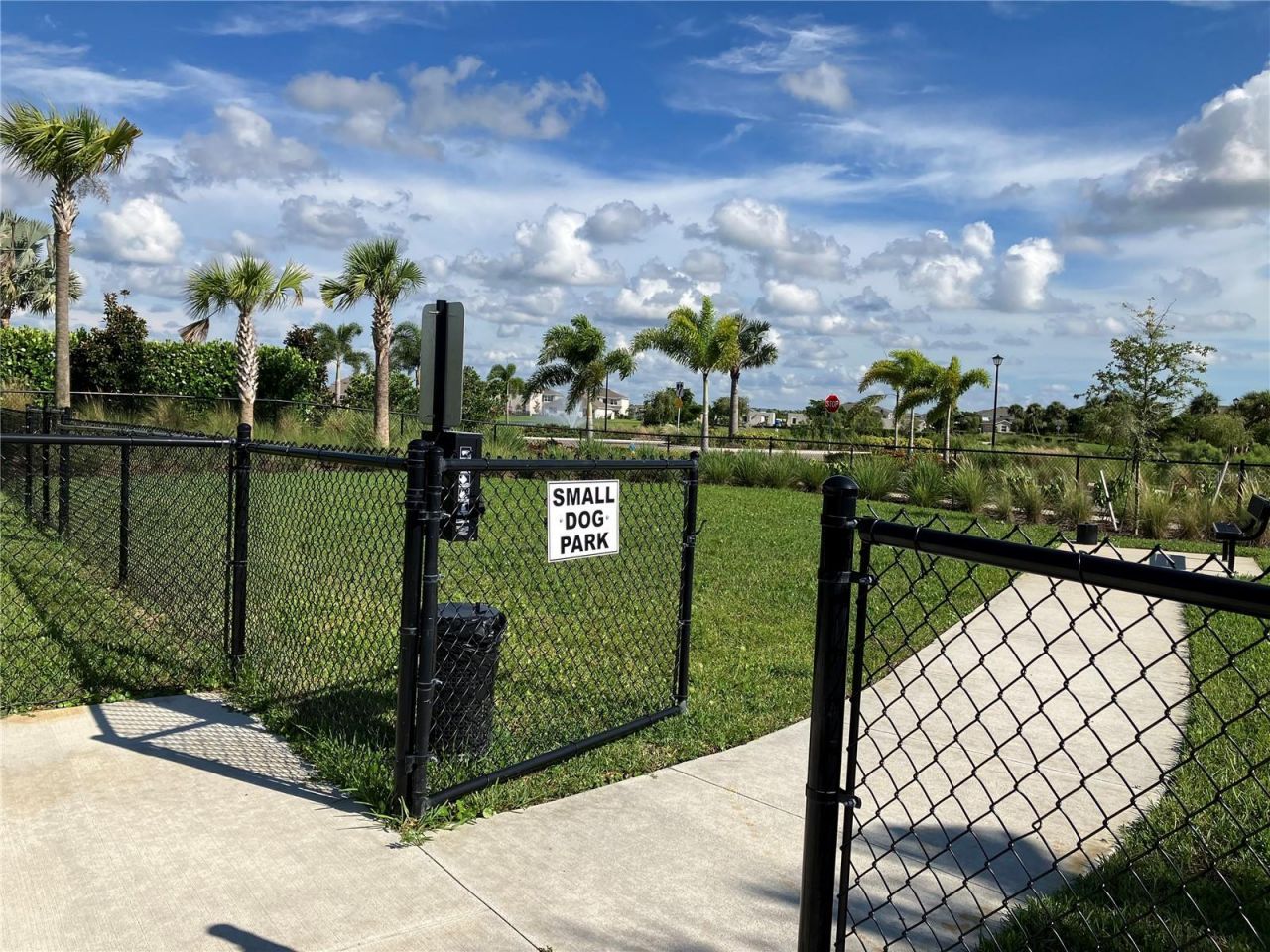 5633 Soft Skies Drive, Sarasota, FL 34238 Photo