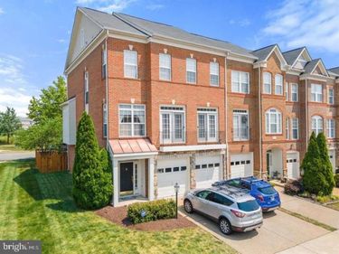 43220 BECONTREE TERRACE, BROADLANDS, VA 20148