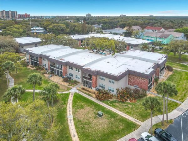 3800 SAXON DRIVE, Unit B13, NEW SMYRNA BEACH, FL 32169