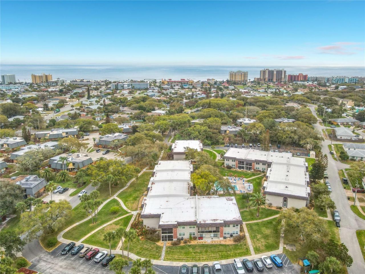 3800 Saxon Drive, Unit B13, New Smyrna Beach, FL 32169 Photo