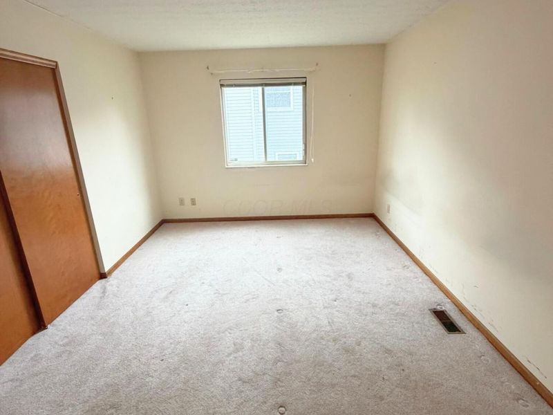 3985 Spyglass Drive, Columbus, OH 43228 Photo 17