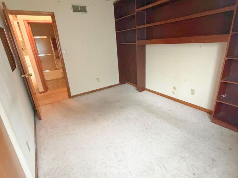 3985 Spyglass Drive, Columbus, OH 43228 Photo 19