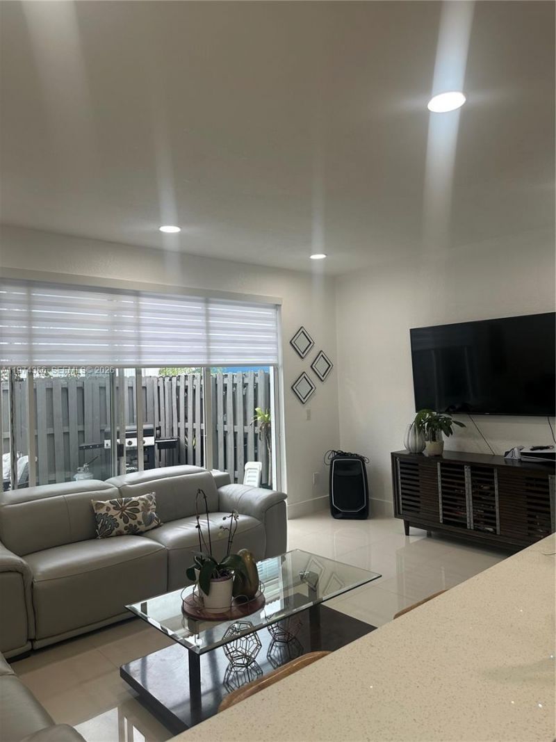 15775 SW 41st St , Unit 68, Miramar, FL 33027 Photo