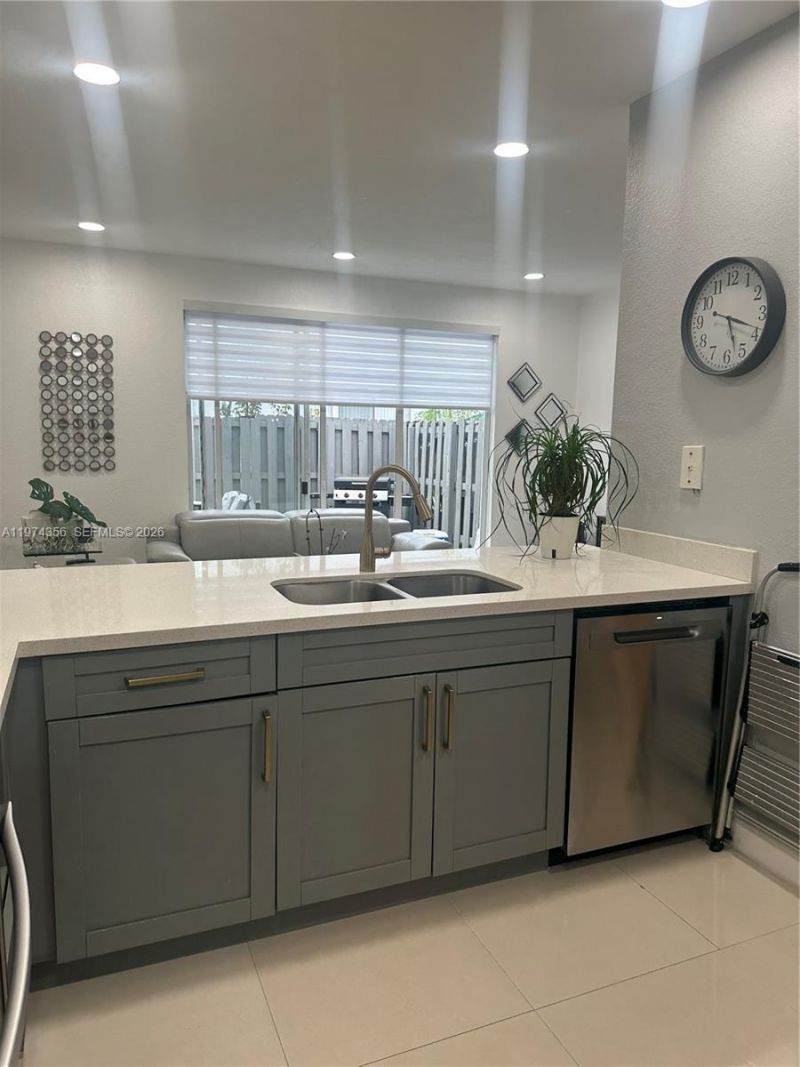 15775 SW 41st St , Unit 68, Miramar, FL 33027 Photo