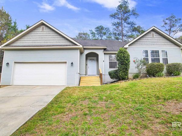 160 Buena Vista Drive, Daphne, AL 36526