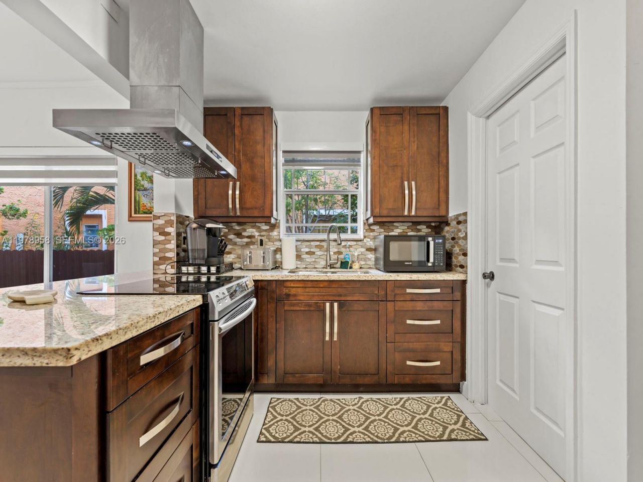 37 NW 47th Ter , Miami, FL 33127 Photo