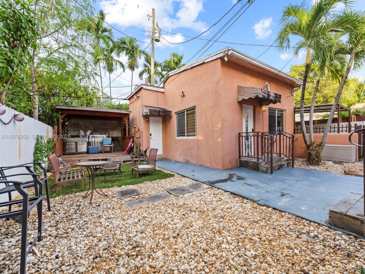 37 NW 47th Ter , Miami, FL 33127 Photo