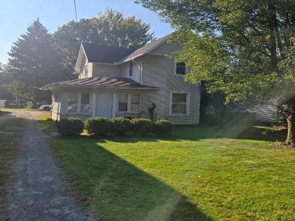 37447 Detroit Road, Avon, OH 44011