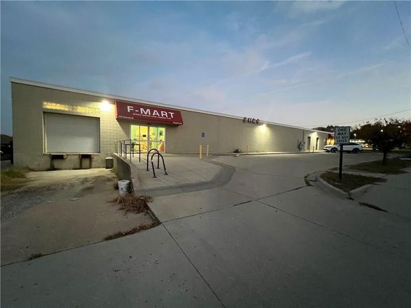 530 Colorado Street, Lawrence, KS 66044