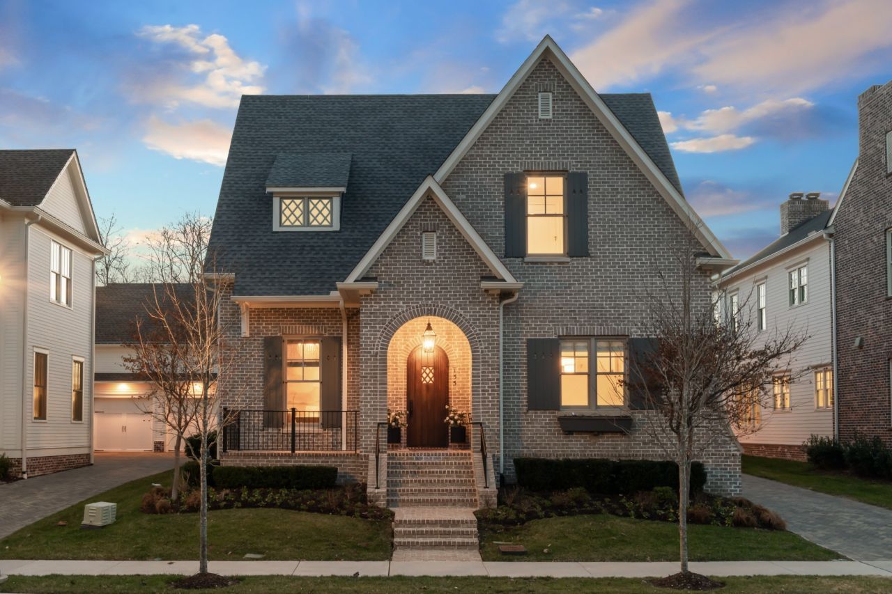 155 Splendor Ridge Dr , Franklin, TN 37064 Main Photo