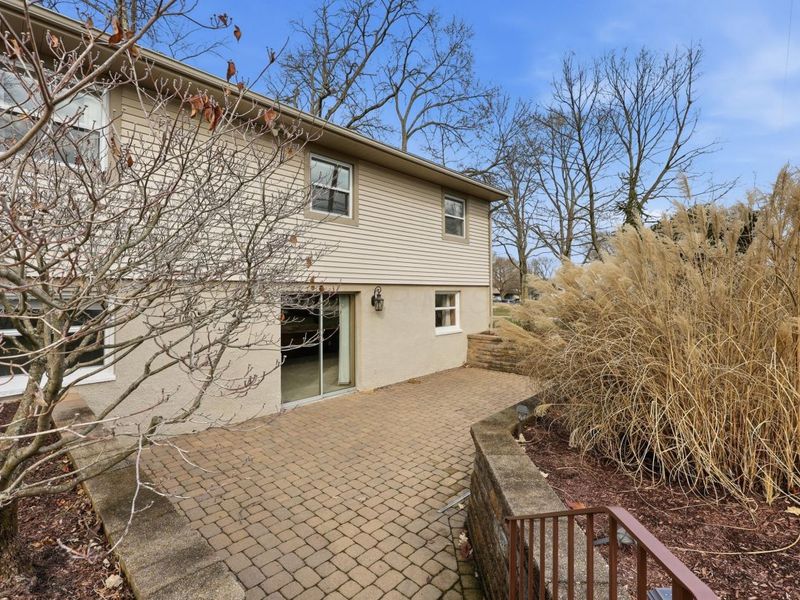 1485 Trentwood Road, Columbus, OH 43221 Photo 32