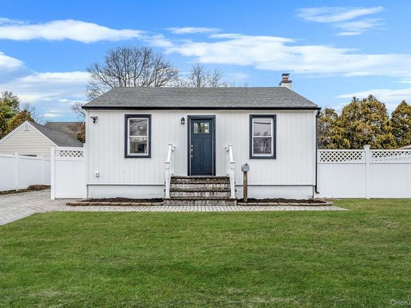 24 Forest Avenue, West Babylon, NY 11704