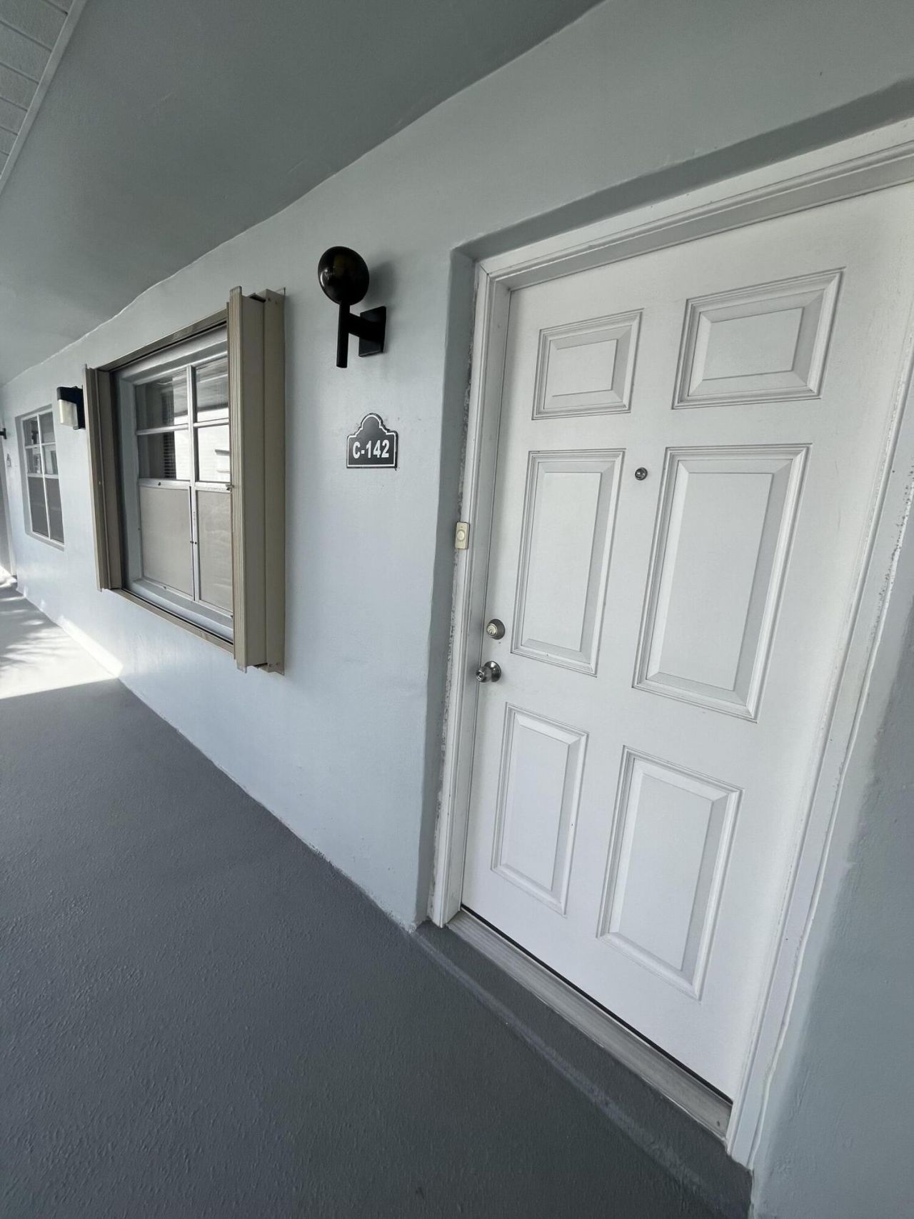 142 Normandy C, Delray Beach, FL 33484 Photo