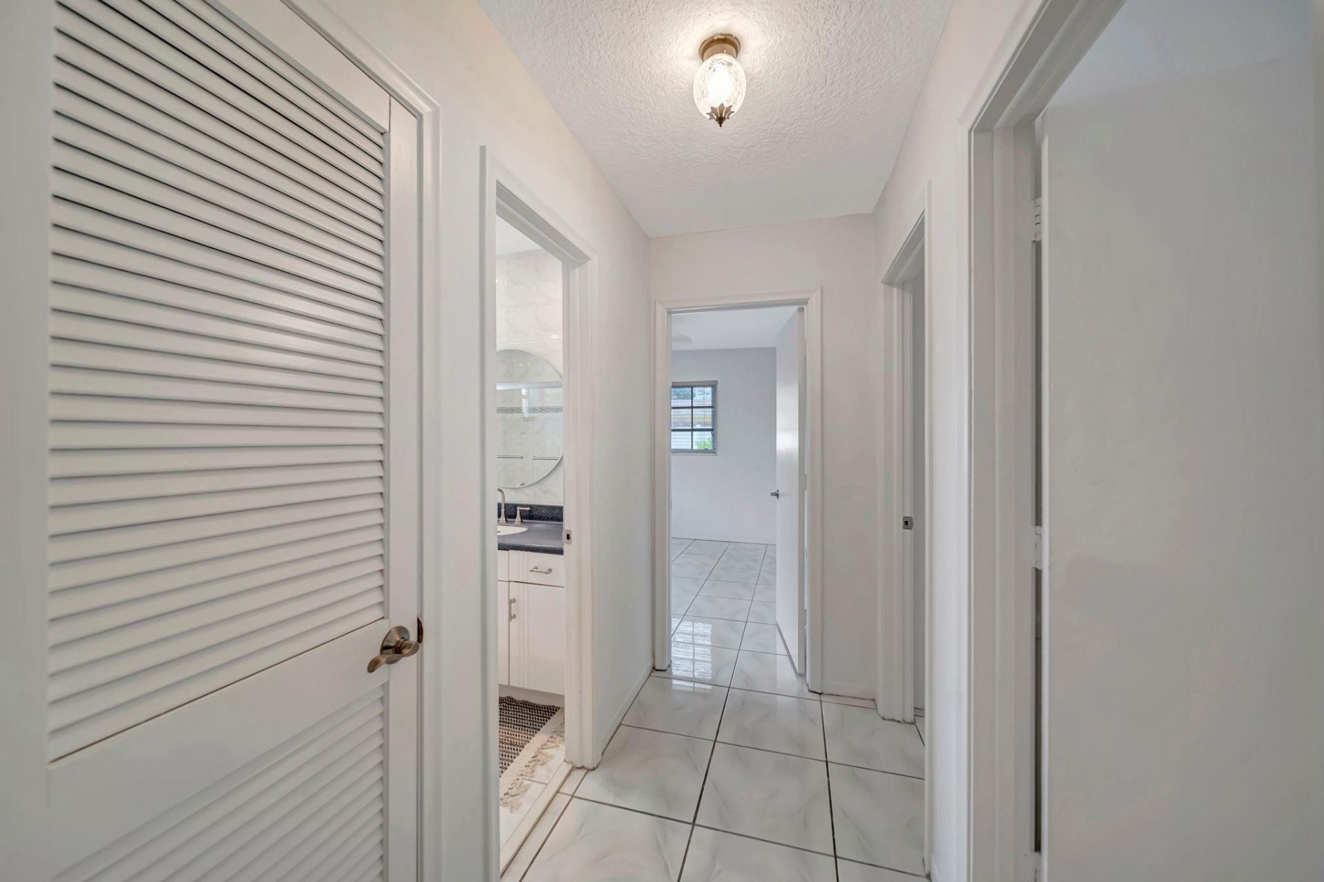 1251 SW 67th Avenue, Plantation, FL 33317 Photo