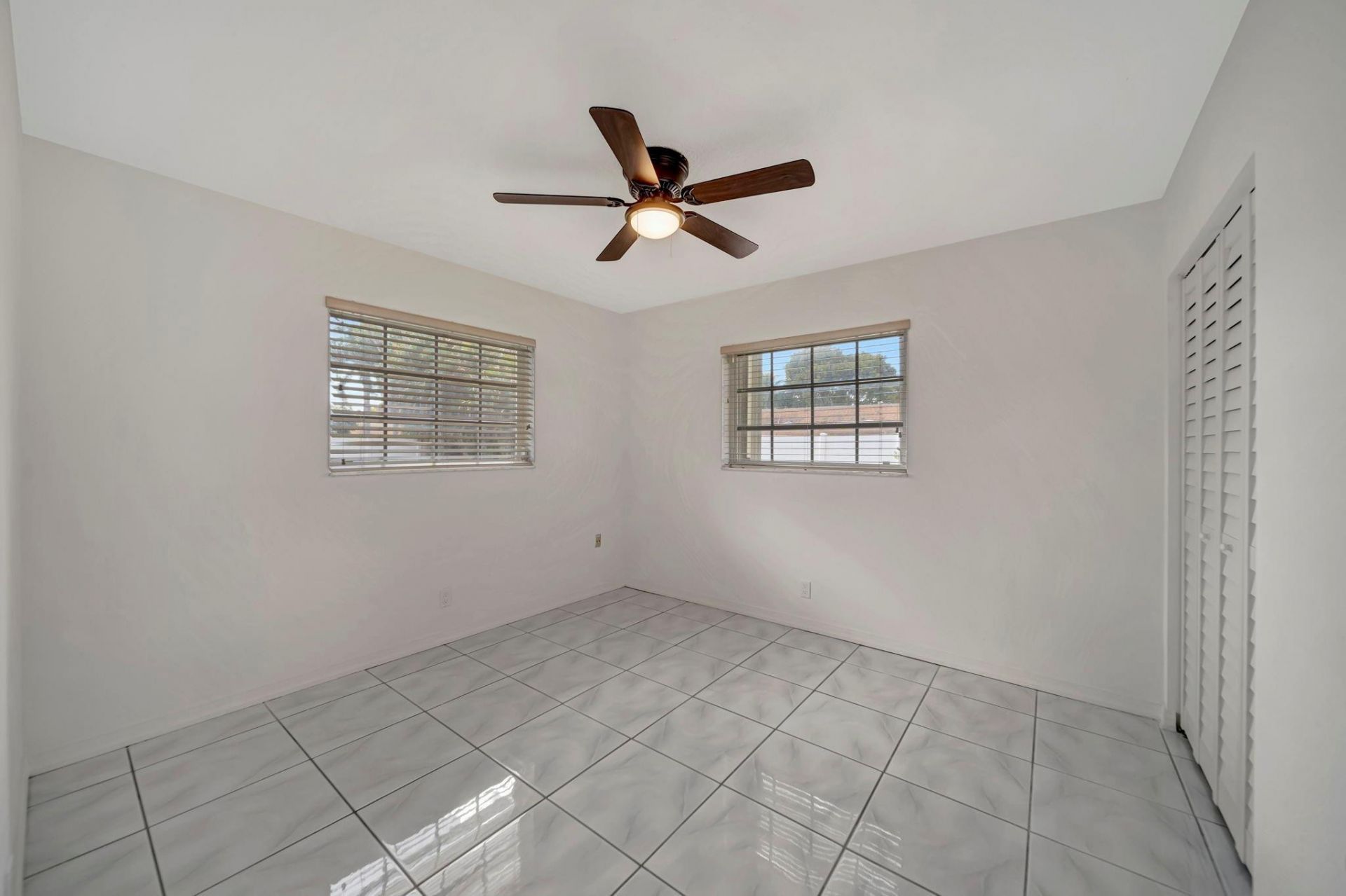 1251 SW 67th Avenue, Plantation, FL 33317 Photo