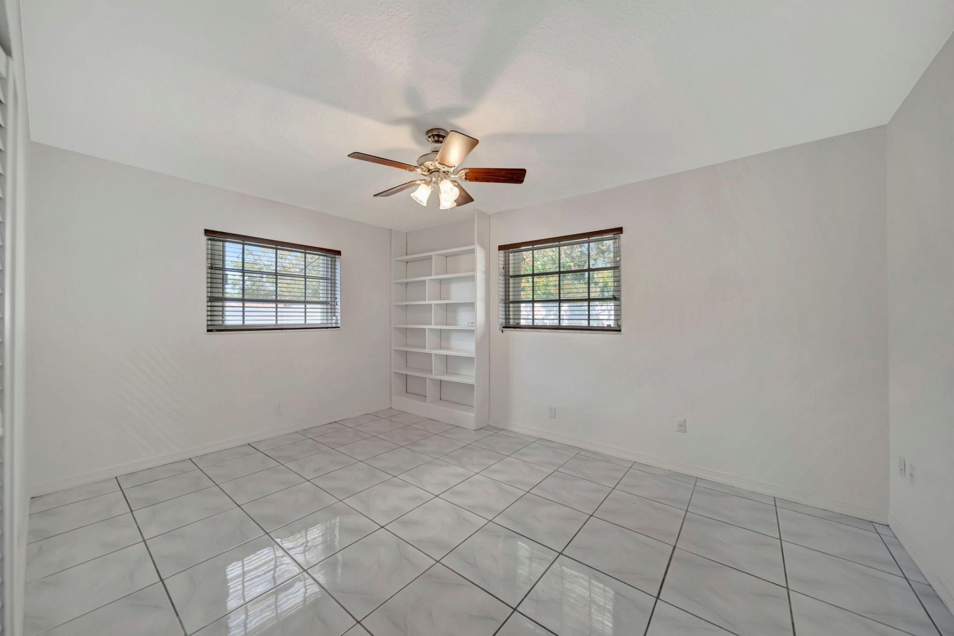 1251 SW 67th Avenue, Plantation, FL 33317 Photo