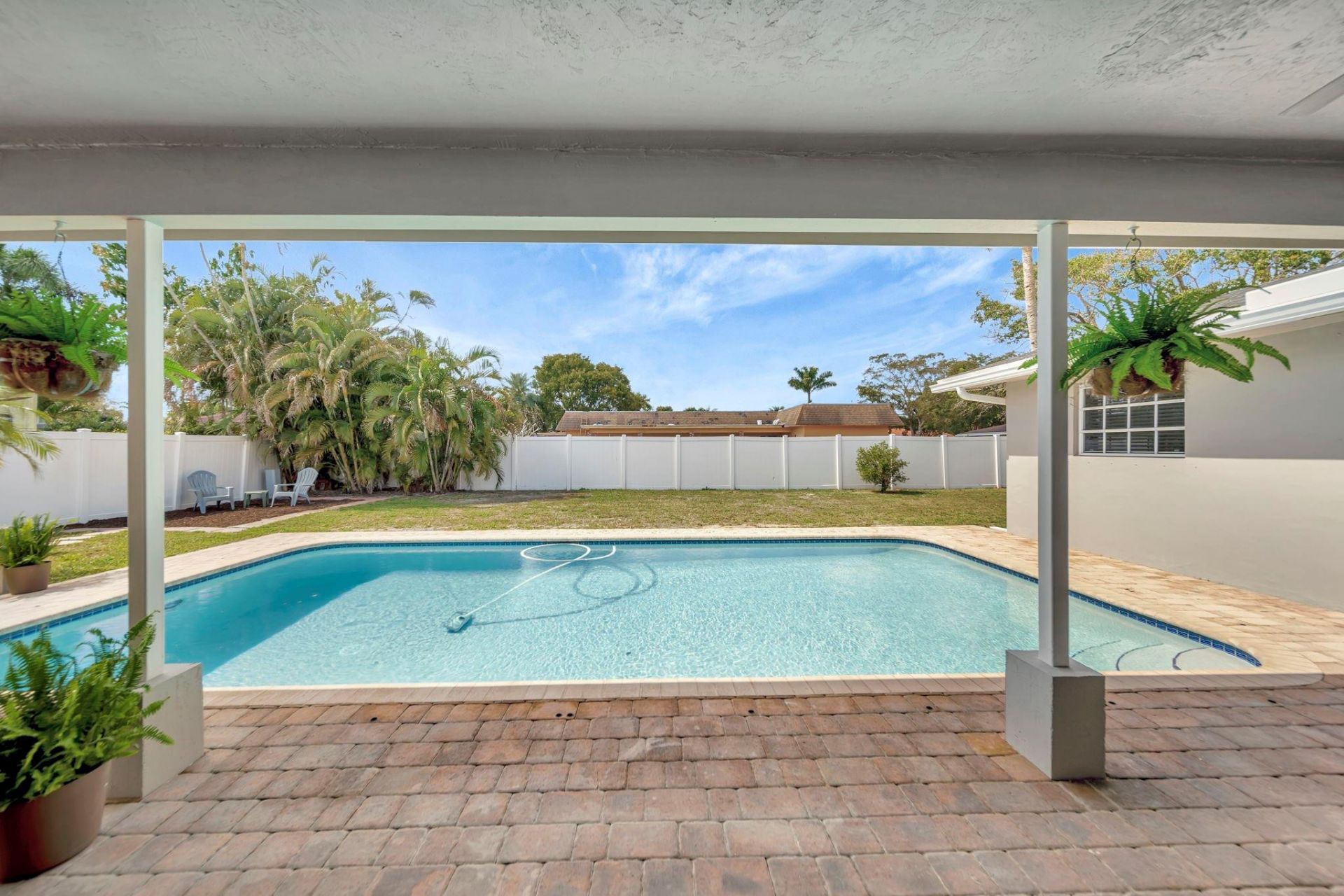 1251 SW 67th Avenue, Plantation, FL 33317 Photo